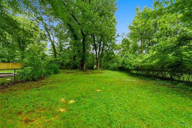 6924 Gloria Drive, North College Hill, OH 45239