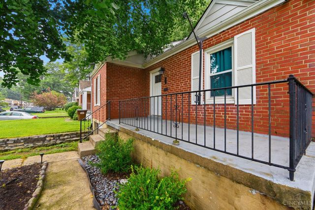6924 Gloria Drive, North College Hill, OH 45239