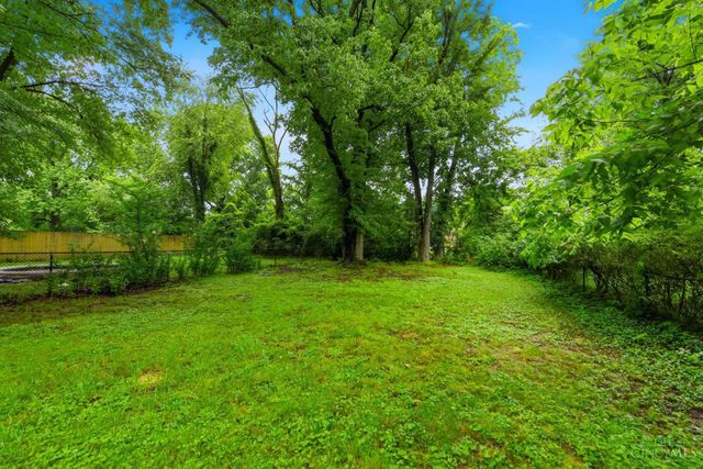 6924 Gloria Drive, North College Hill, OH 45239