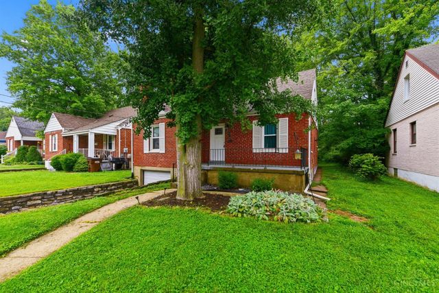 6924 Gloria Drive, North College Hill, OH 45239