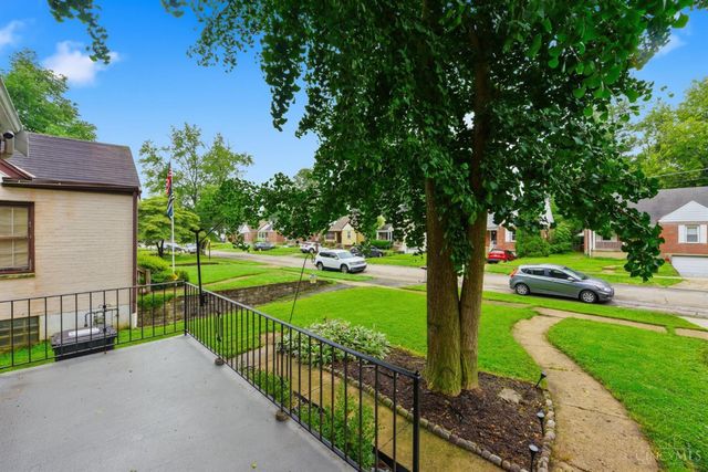 6924 Gloria Drive, North College Hill, OH 45239