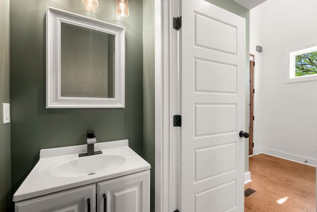 107A Sarver Ave, Madison, TN 37115