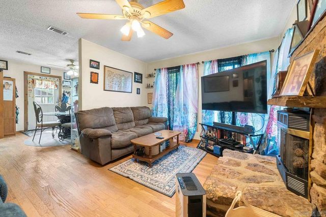 30 JACKSON Ridge, Higden, AR 72067