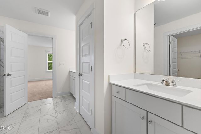 156 Sears Ridge Lane, Morrisville, NC 27560