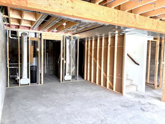 911 3rd Street, Wanamingo, MN 55983