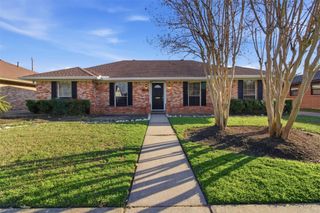 2310 Droxford Drive, Houston, TX 77008
