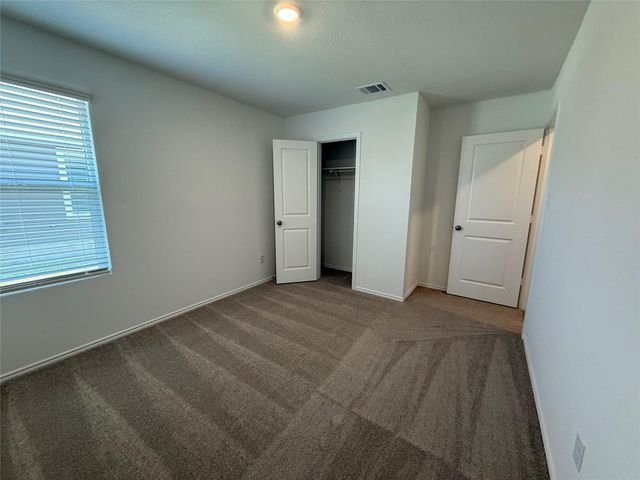 165 Kyanite DR, Maxwell, TX 78656