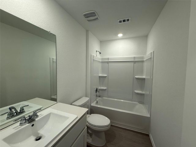 165 Kyanite DR, Maxwell, TX 78656
