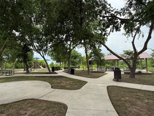 165 Kyanite DR, Maxwell, TX 78656