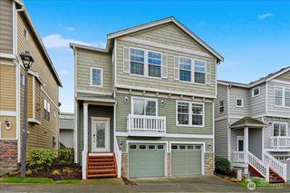 10217 SE 237th St, Kent, WA 98031