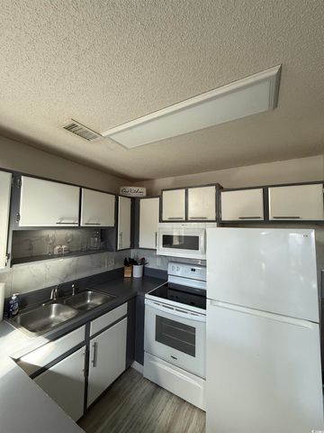 1065 Plantation Dr. W, Little River, SC 29566