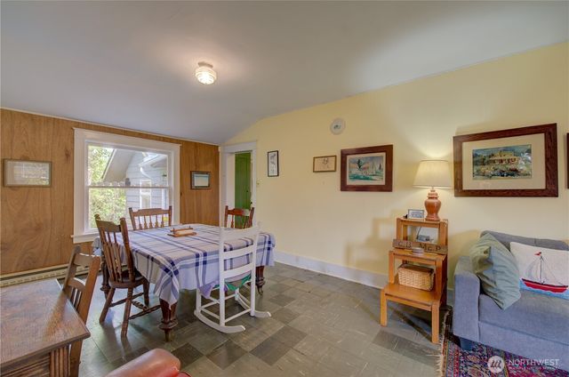 209 3rd Street SE, Long Beach, WA 98631