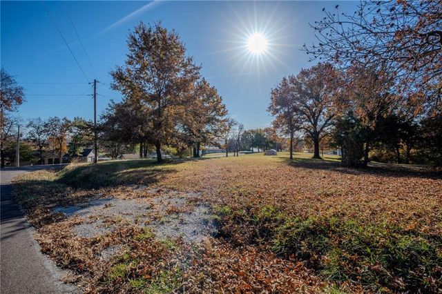 Lot 1843 & 1844 Lake Viking Terrace, Gallatin, MO 64640