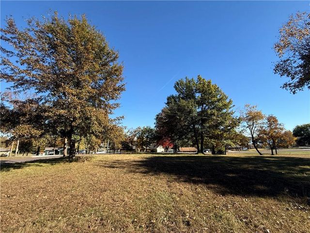 Lot 1843 & 1844 Lake Viking Terrace, Gallatin, MO 64640