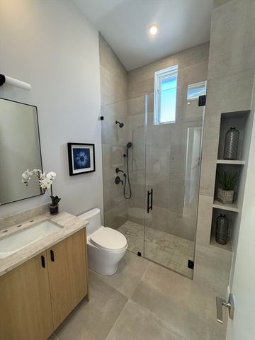 6 Valentine St 6, Cambridge, MA 02139