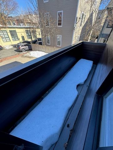 6 Valentine St 6, Cambridge, MA 02139