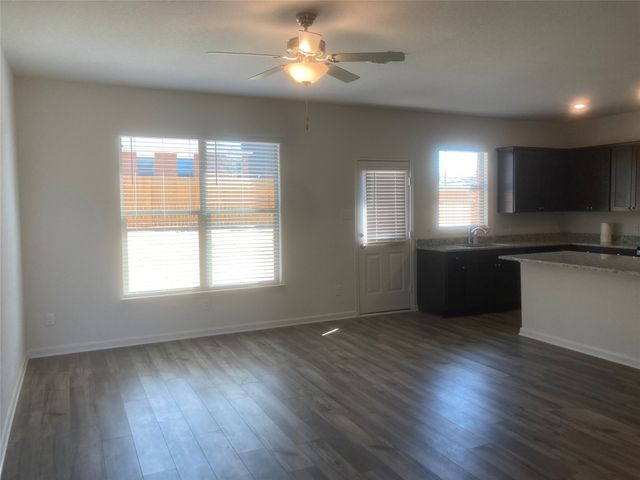 608 Fountain Drive, Seagoville, TX 75159