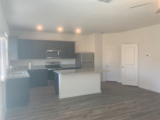 608 Fountain Drive, Seagoville, TX 75159