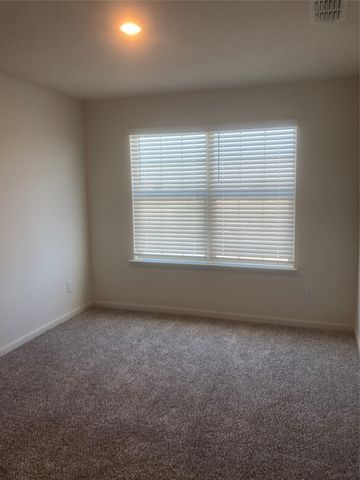 608 Fountain Drive, Seagoville, TX 75159