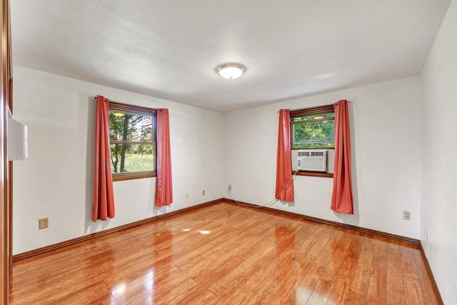 660 N NORTHVIEW ROAD, Green Bay, WI 54311