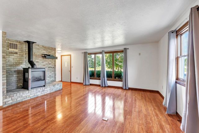 660 N NORTHVIEW ROAD, Green Bay, WI 54311