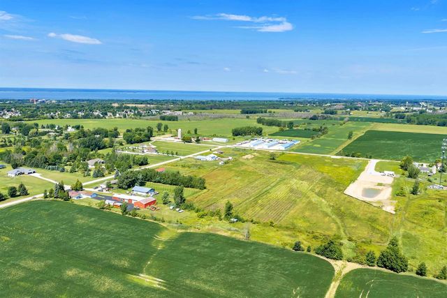 660 N NORTHVIEW ROAD, Green Bay, WI 54311