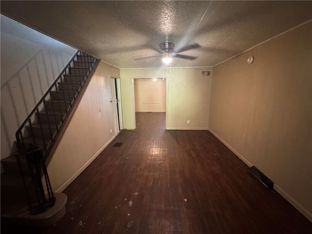 713 Freeport St B, East Deer, PA 15030