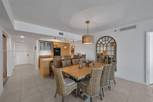 1830 S Ocean Dr 1703, Hallandale Beach, FL 33009