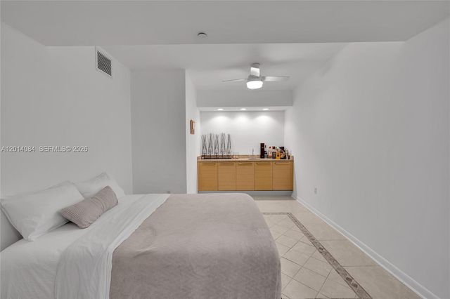 1830 S Ocean Dr 1703, Hallandale Beach, FL 33009