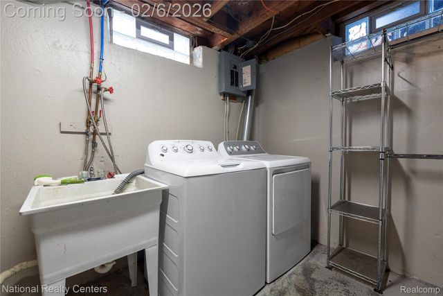 32653 Beacon Lane, Fraser, MI 48026