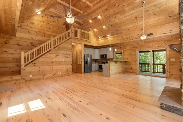 711 Scharlin Drive, Pickens, SC 29671