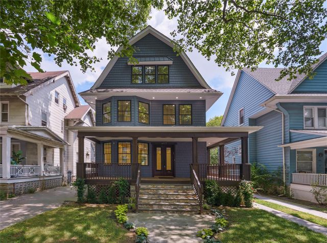 467 Stratford Road, Brooklyn, NY 11218
