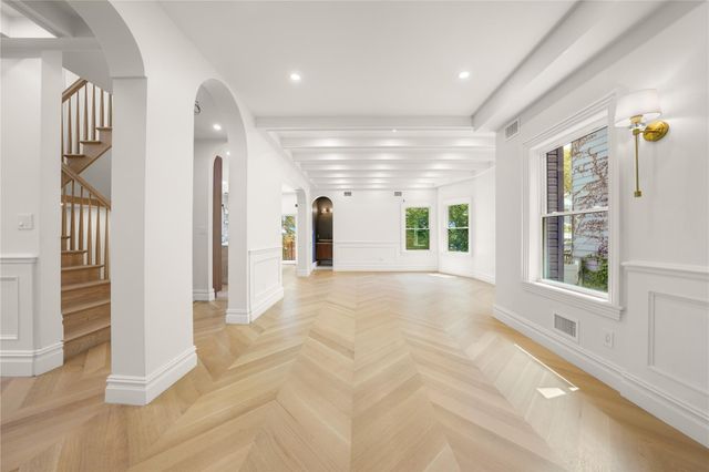 467 Stratford Road, Brooklyn, NY 11218