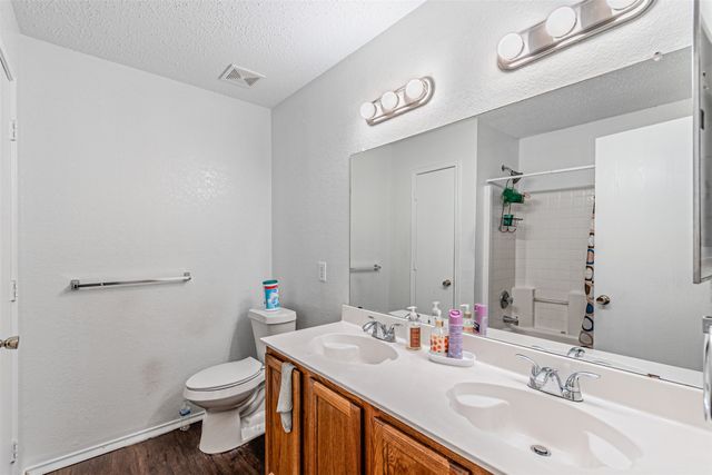 3016 Cesareo Drive, Grand Prairie, TX 75052