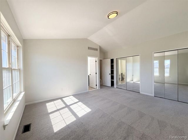 7457 Streamwood Drive, Ypsilanti, MI 48197