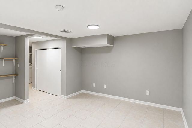 160 Macandrews Way, 40A, Blacklick, OH 43004
