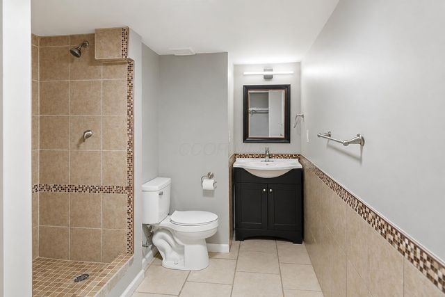 160 Macandrews Way, 40A, Blacklick, OH 43004