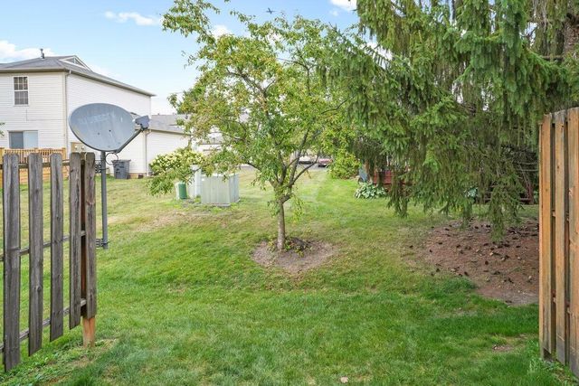 160 Macandrews Way, 40A, Blacklick, OH 43004
