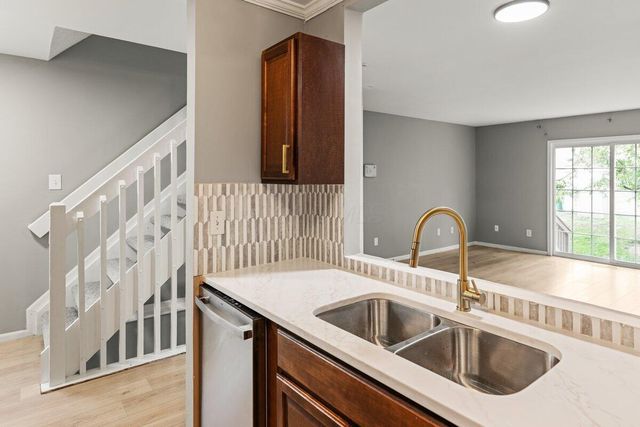 160 Macandrews Way, 40A, Blacklick, OH 43004