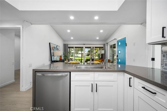 13160 Nassau Drive 211L, Seal Beach, CA 90740