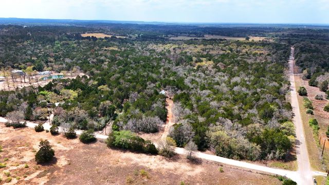 109 Crepe Myrtle RD, Bastrop, TX 78602