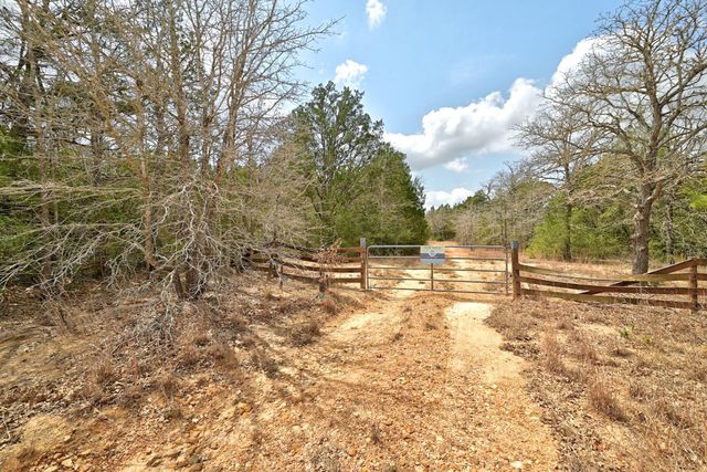 109 Crepe Myrtle RD, Bastrop, TX 78602