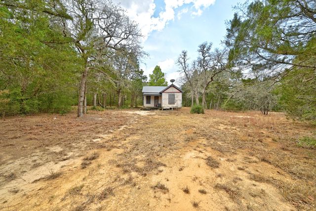 109 Crepe Myrtle RD, Bastrop, TX 78602