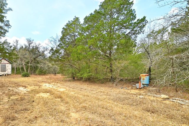 109 Crepe Myrtle RD, Bastrop, TX 78602