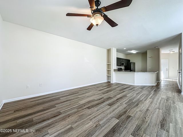 3750 SILVER BLUFF Boulevard, 1301, Orange Park, FL 32065