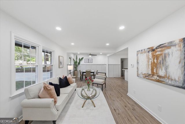 2082 Rosewood Road, Decatur, GA 30032