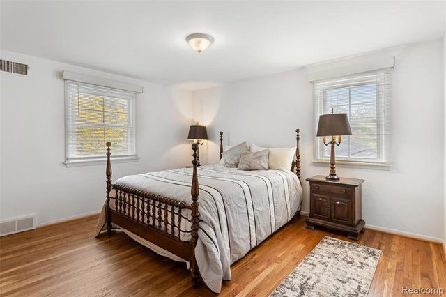 3379 Wormer Drive, Waterford, MI 48329