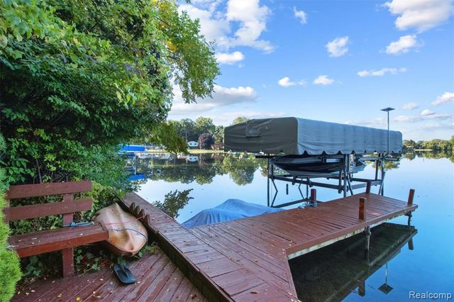 3379 Wormer Drive, Waterford, MI 48329