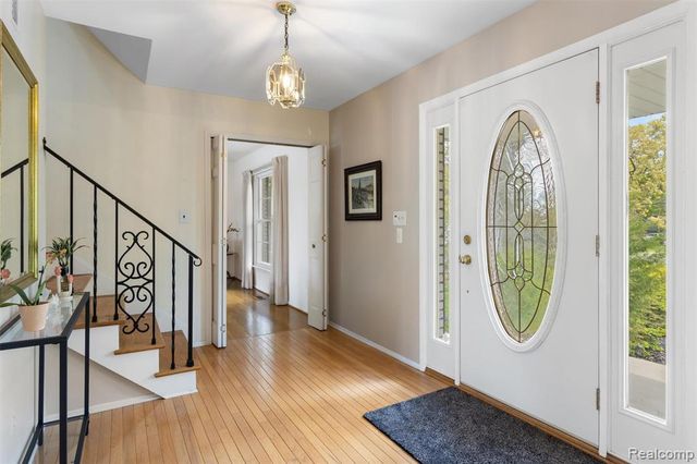 3379 Wormer Drive, Waterford, MI 48329