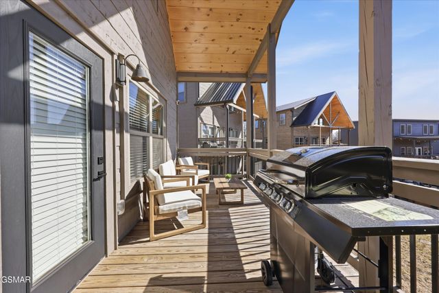 2872 Sequoia Road, Pigeon Forge, TN 37863